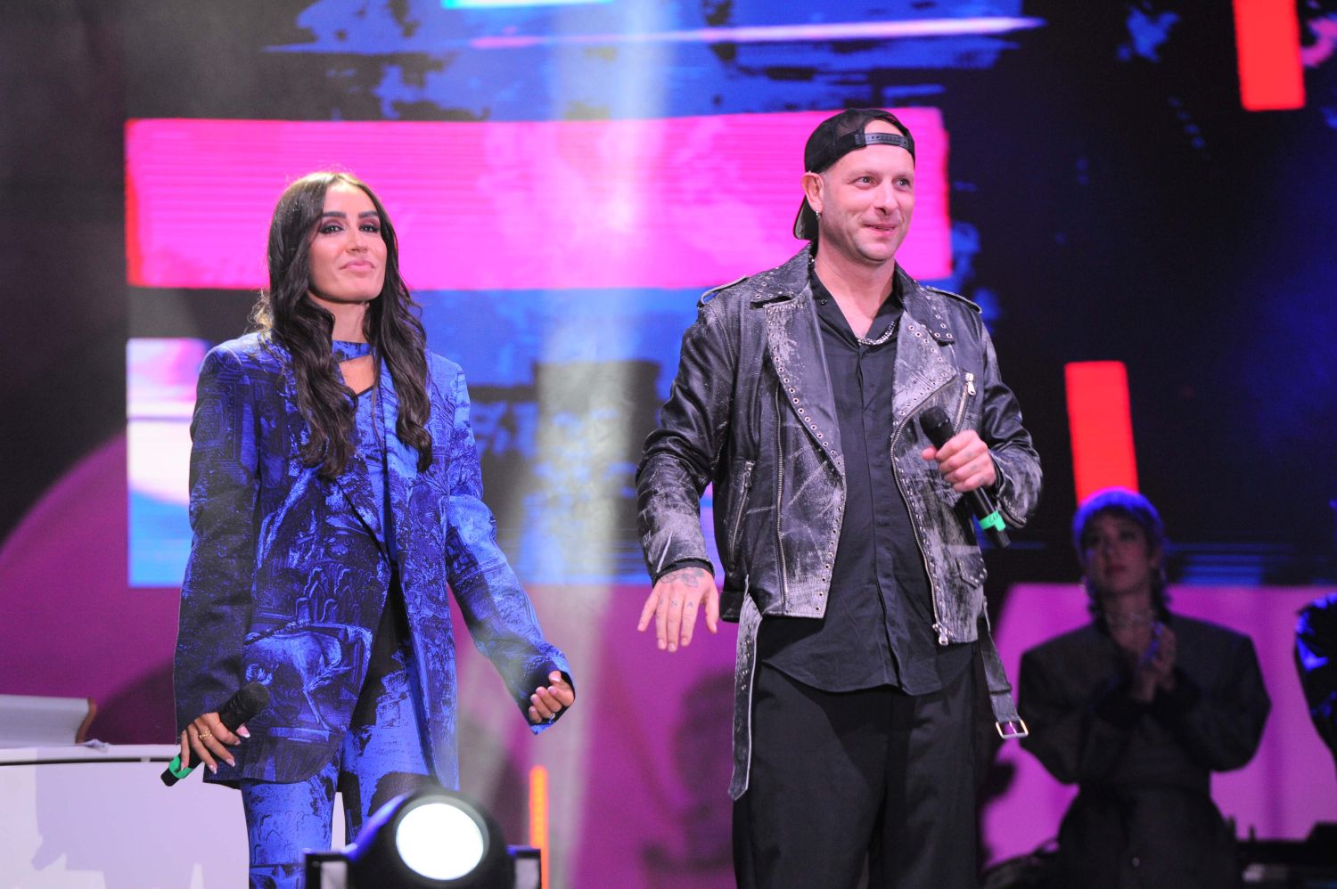 MANOLA MOSLEHI E CLEMENTINO