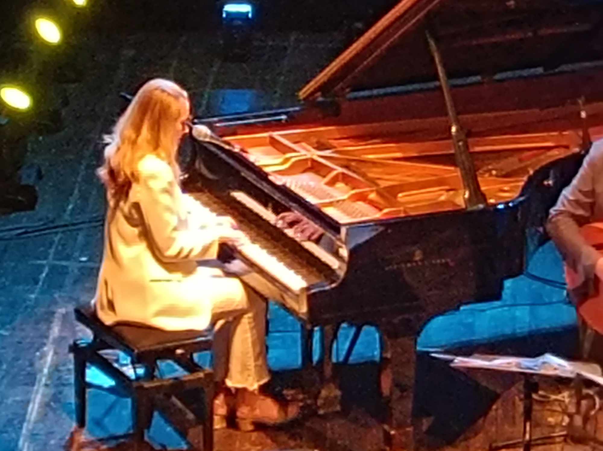 Sarah McKenzie Quartet Spoleto Jazz 2023