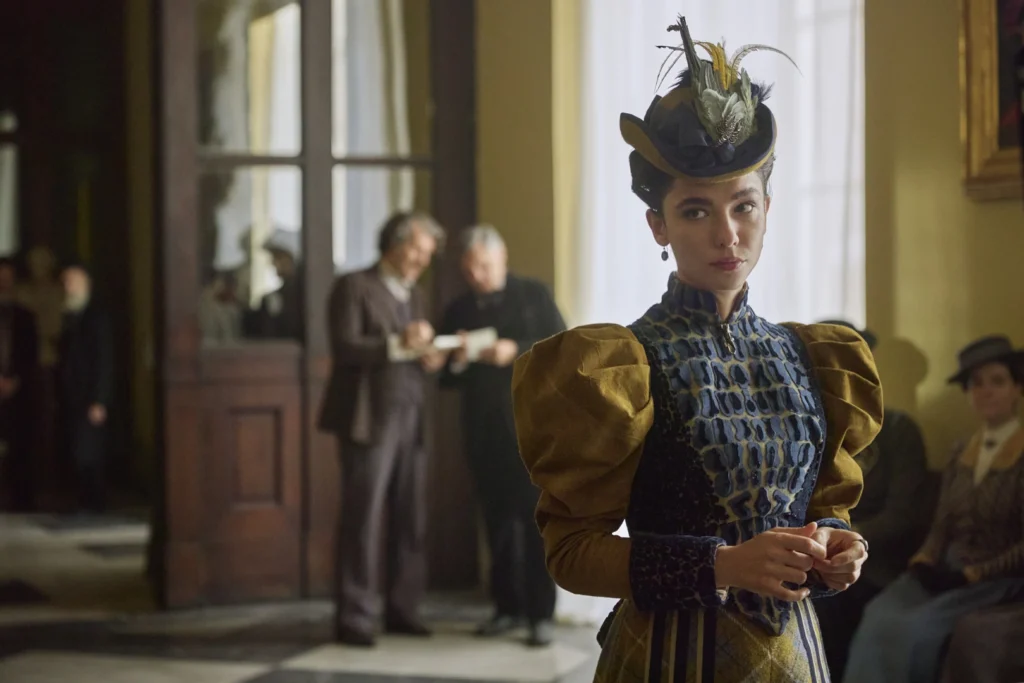 una scena dalla serie La legge di Lidia Poët, terza stagione. (Crediti per la foto: Netflix/Lucia Iuorio)