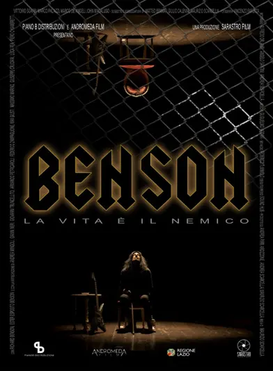 il poster di Richard Benson - La vita è il nemico, film documentario di Maurizio Scarcellar