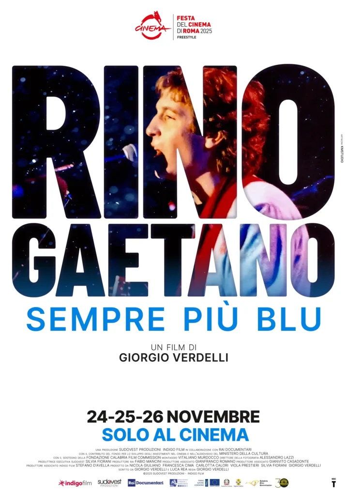 il manifesto del film documentario Rino Gaetano sempre più blu, regia di Giorgio Verdelli