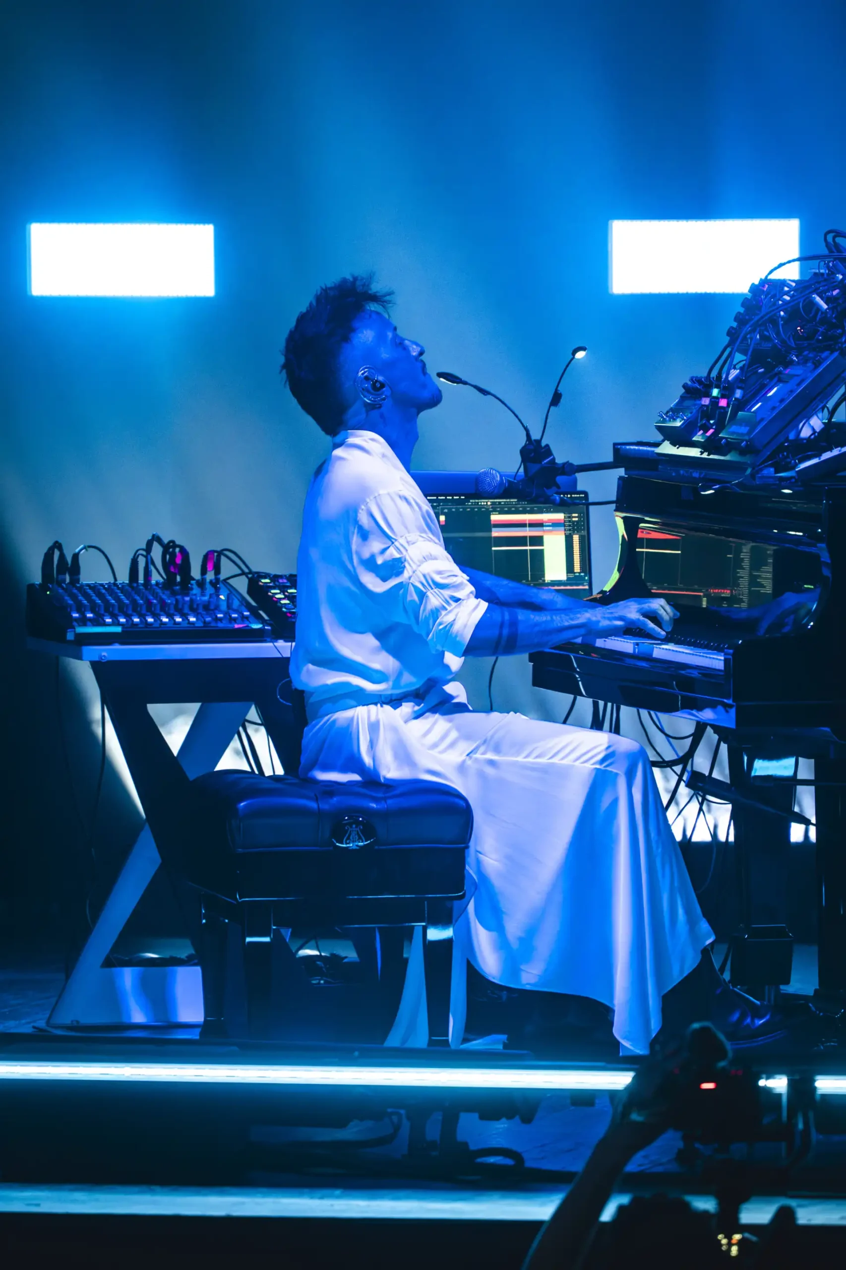 Dardust al Teatro San Babila di Milano per l'Urban Impressionism Tour