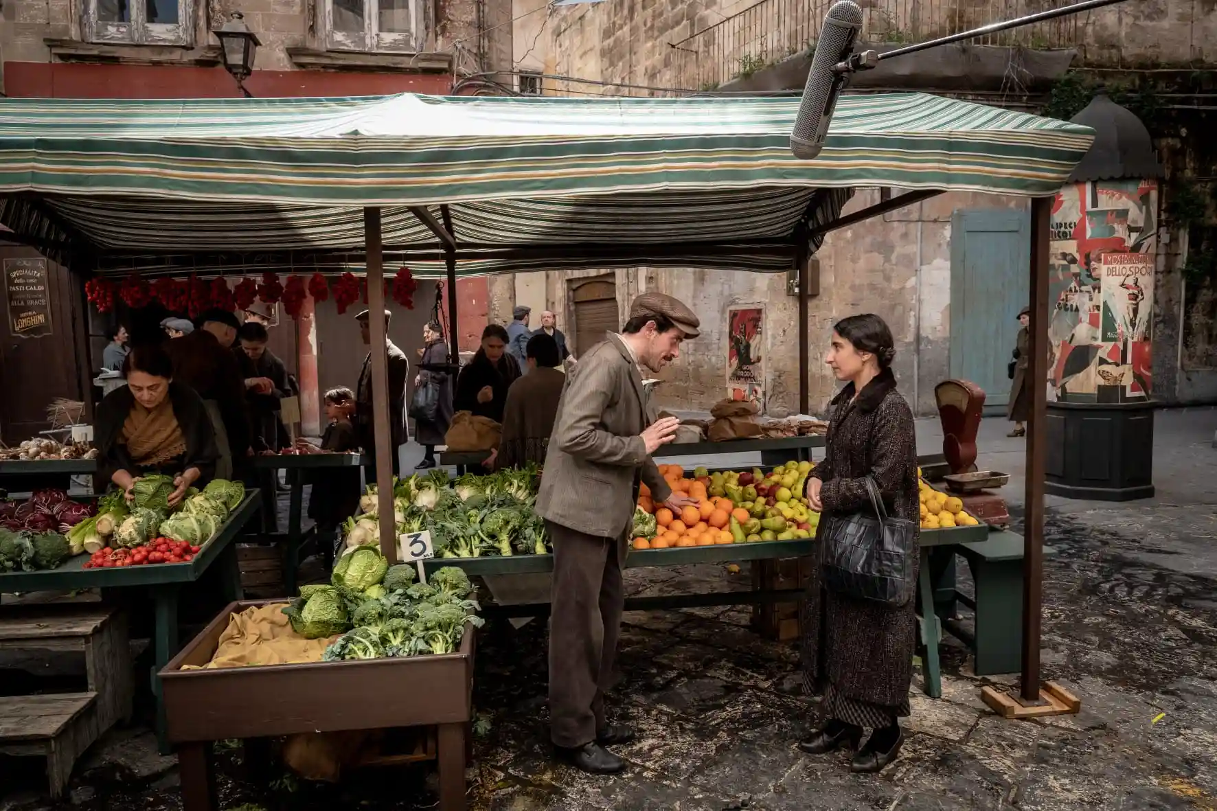 una scena della serie TV Il commissario Ricciardi, terza stagione
