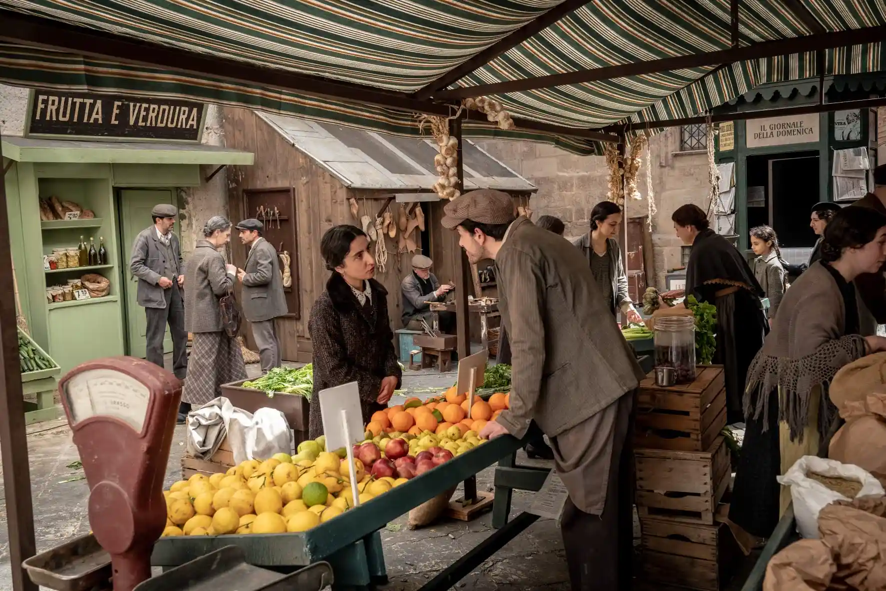 una scena della serie TV Il commissario Ricciardi, terza stagione